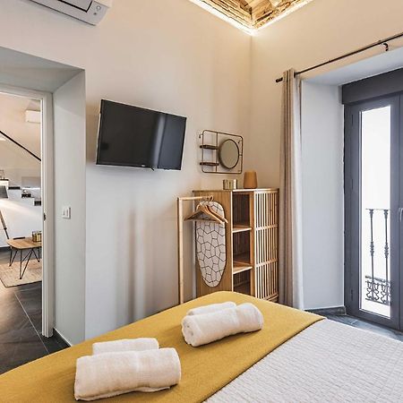 Apartamentos Caceres Central Suites Εξωτερικό φωτογραφία