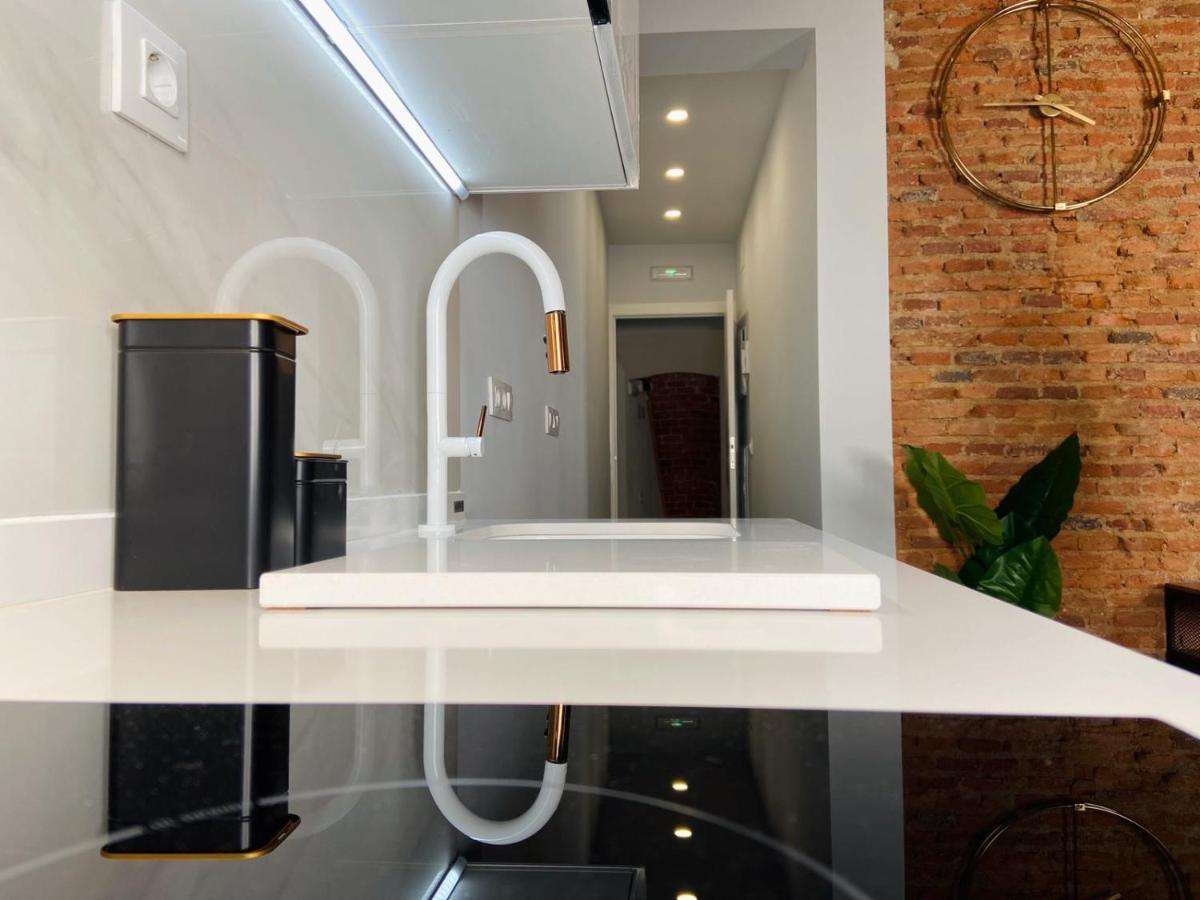 Apartamentos Caceres Central Suites Εξωτερικό φωτογραφία