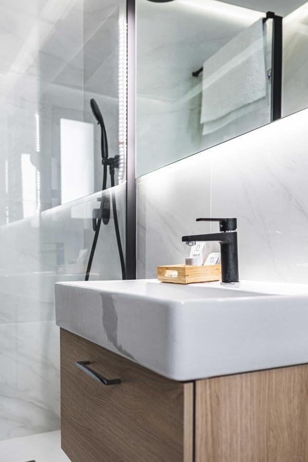 Apartamentos Caceres Central Suites Εξωτερικό φωτογραφία