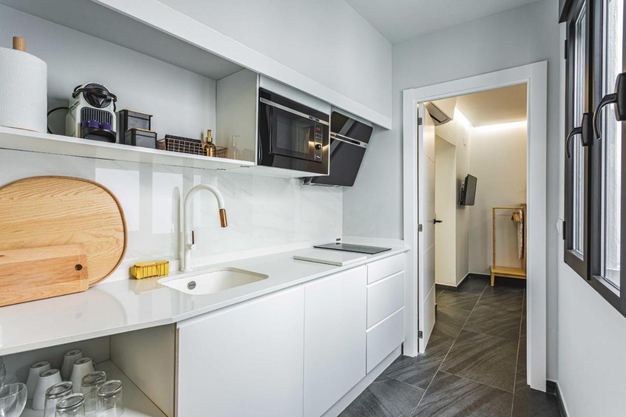 Apartamentos Caceres Central Suites Εξωτερικό φωτογραφία