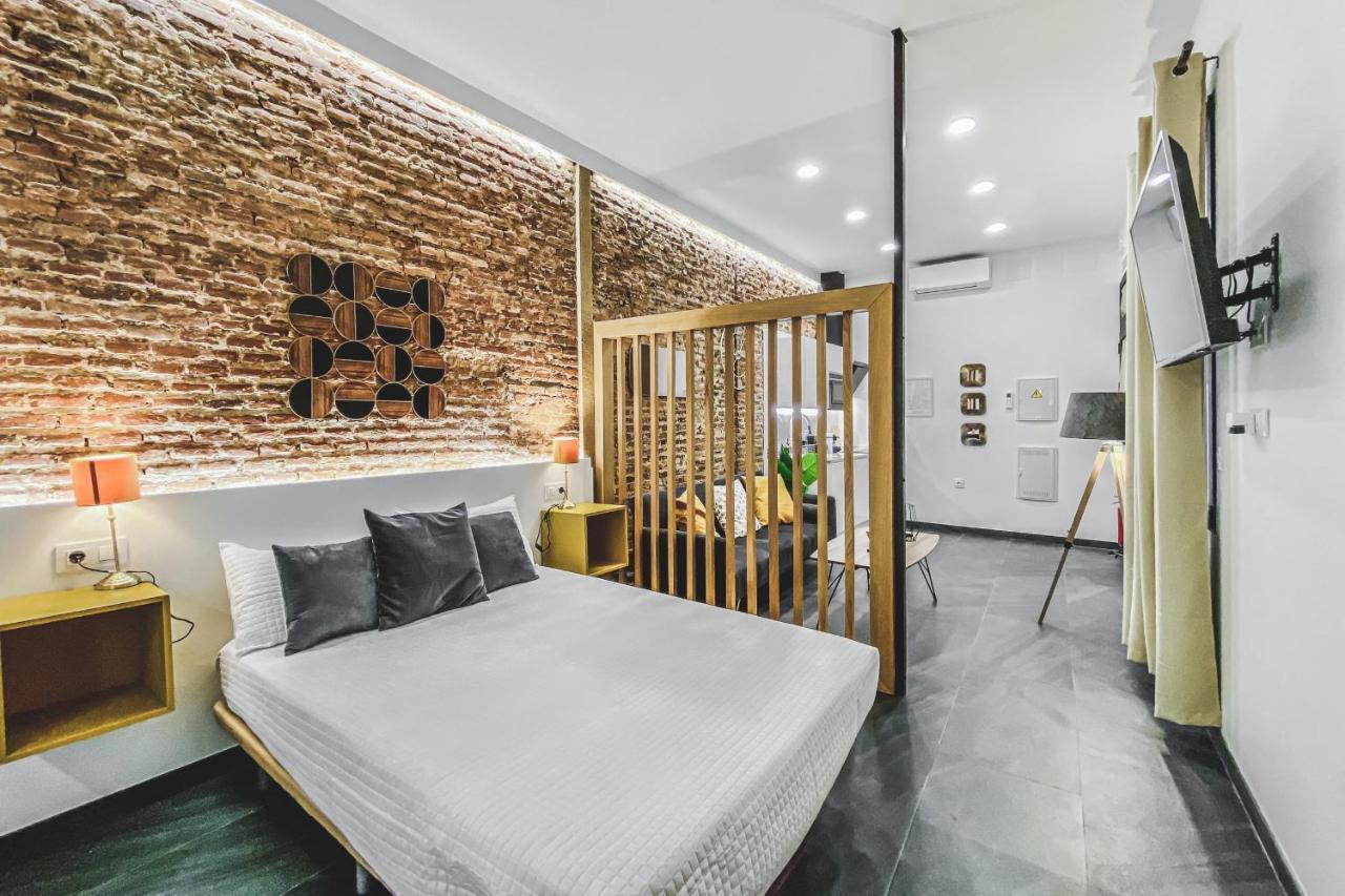 Apartamentos Caceres Central Suites Εξωτερικό φωτογραφία